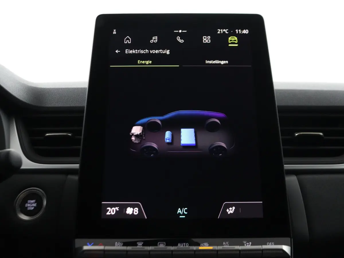 evolution full hybrid E-Tech 160 | pack navigation & comfort |