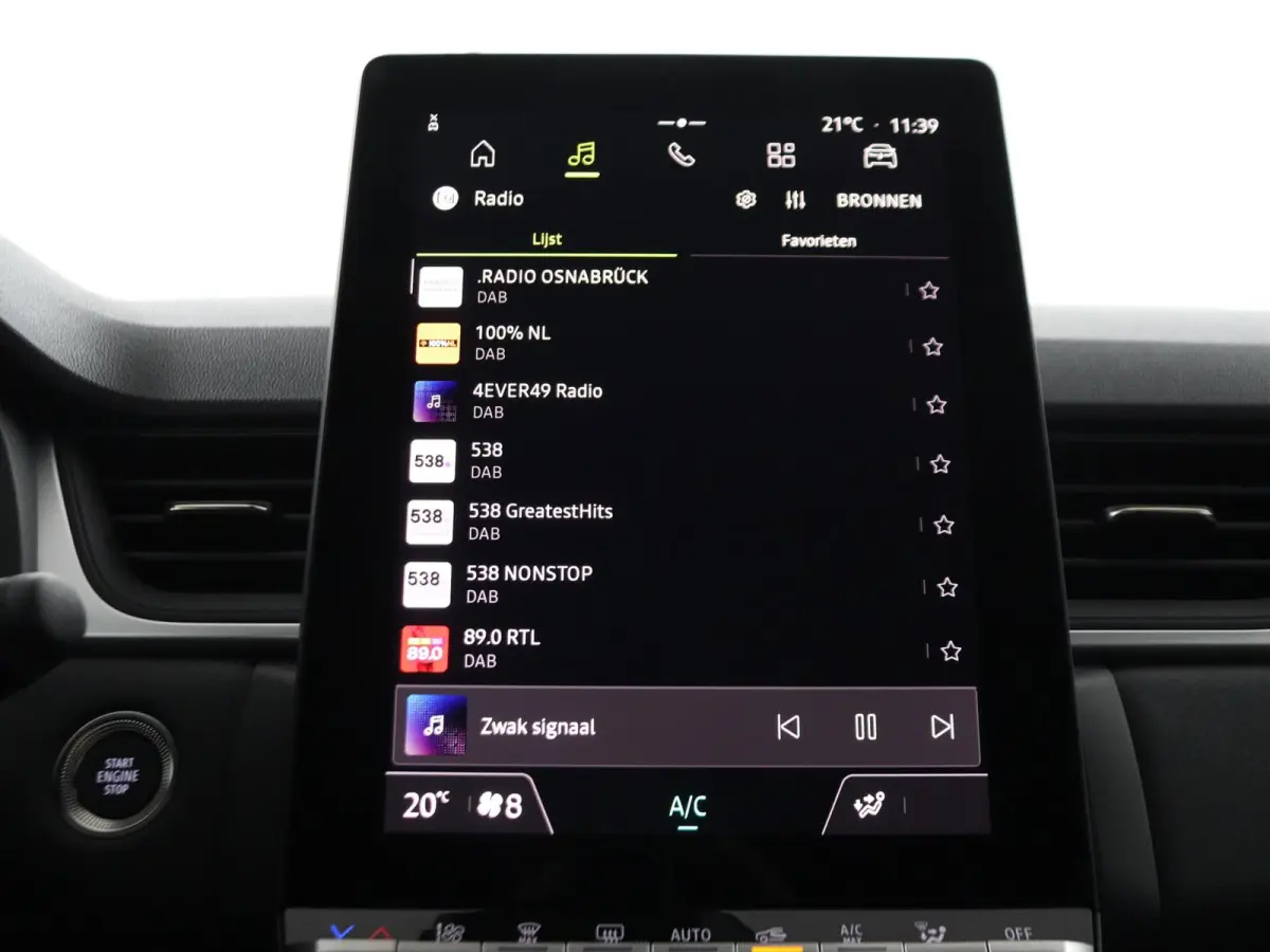 evolution full hybrid E-Tech 160 | pack navigation & comfort |