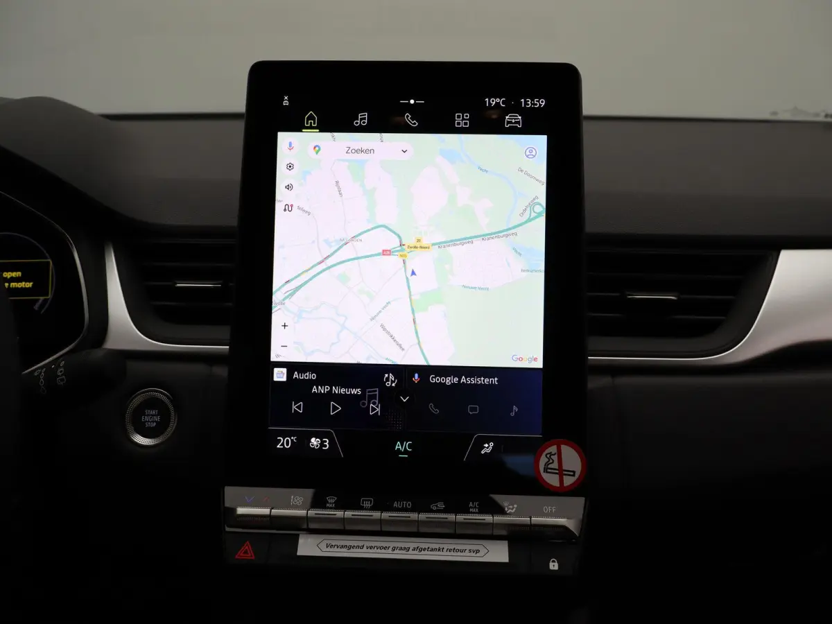 evolution full hybrid E-Tech 160 | pack navigation & comfort |