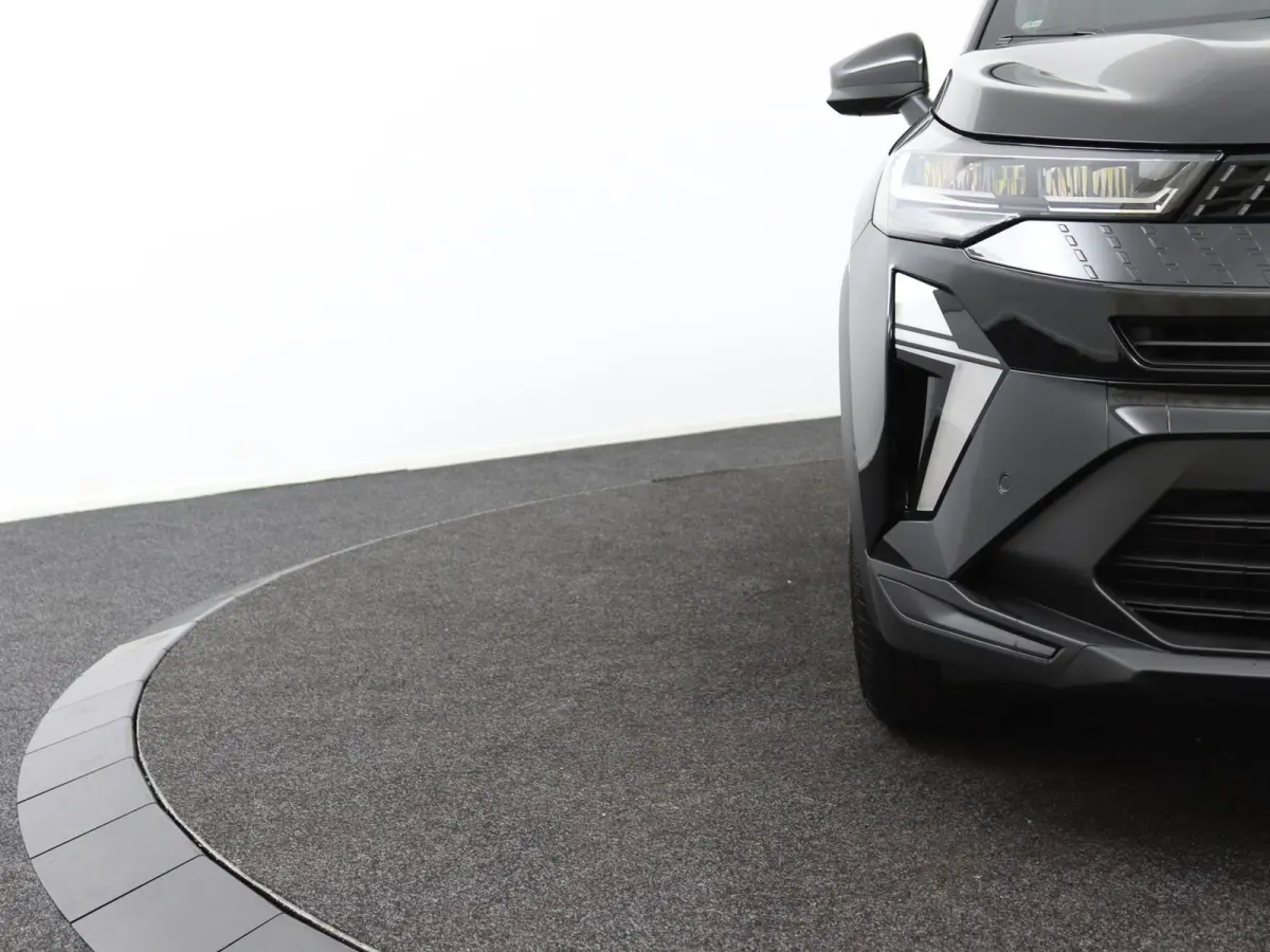 evolution full hybrid E-Tech 160 | Private Lease vanaf €490! | pack navigation & comfort | verlenging connected services openR link met vijf jaar |