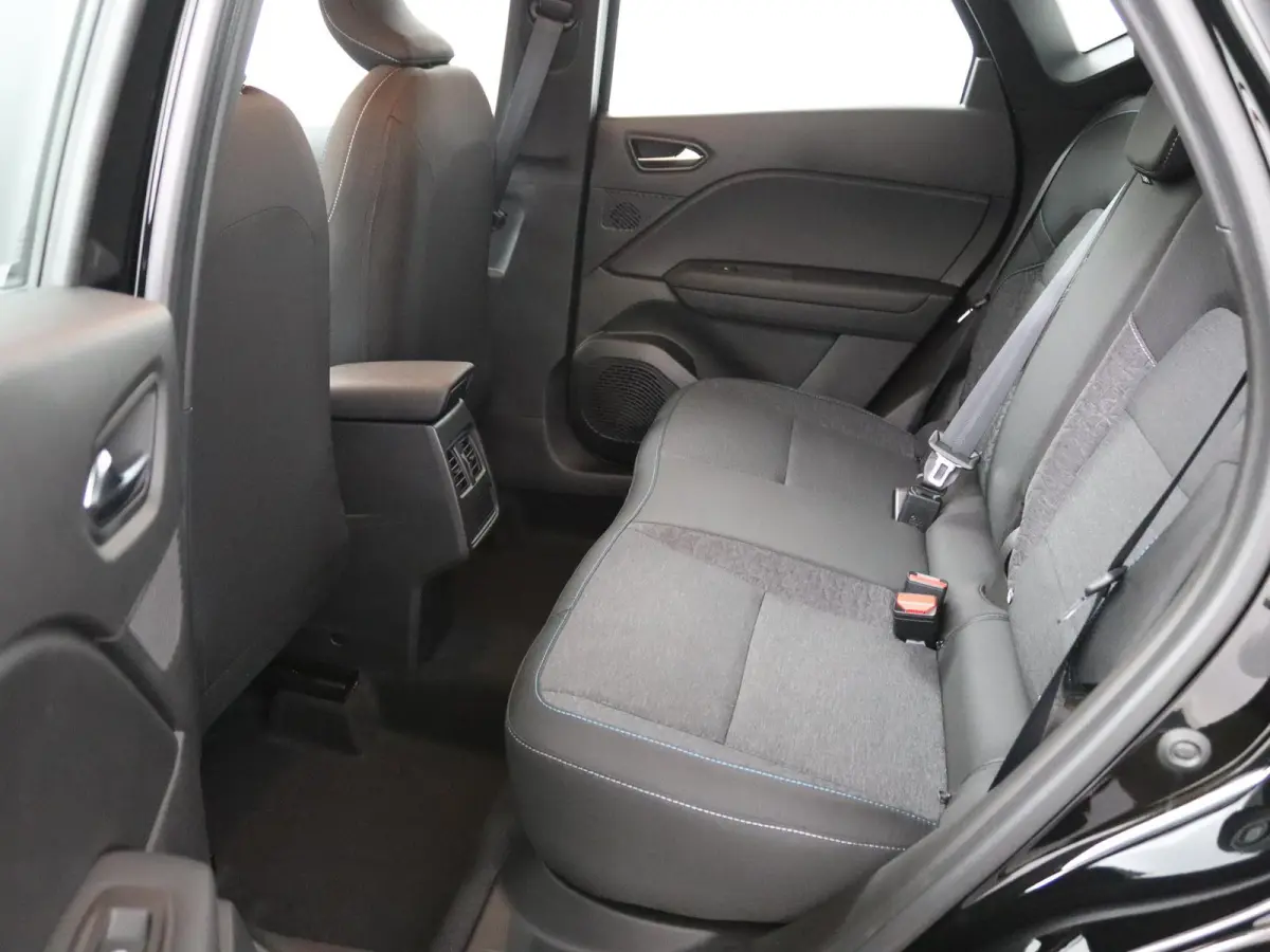evolution full hybrid E-Tech 160 | Private Lease vanaf €490! | pack navigation & comfort | verlenging connected services openR link met vijf jaar |