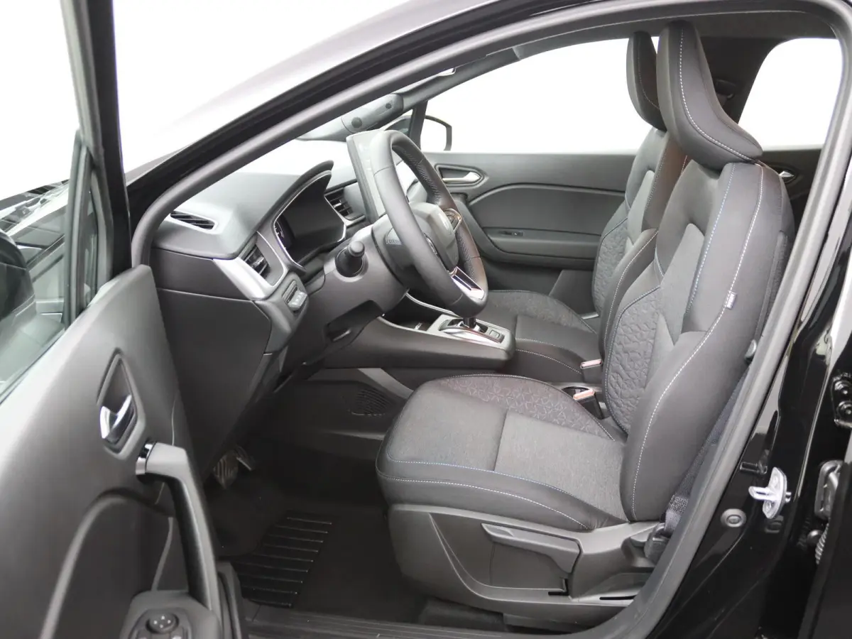 evolution full hybrid E-Tech 160 | Private Lease vanaf €490! | pack navigation & comfort | verlenging connected services openR link met vijf jaar |