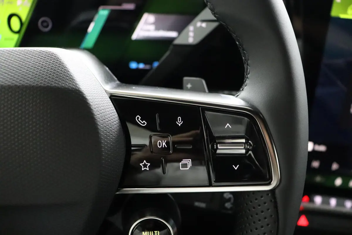 techno full hybrid E-Tech 200 - 5 zitplaatsen | pack privilège |