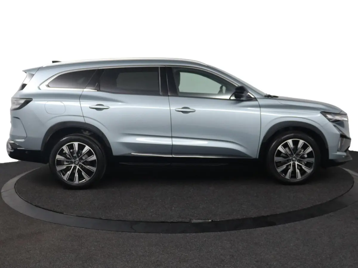 techno full hybrid E-Tech 200 - 5 zitplaatsen | pack privilège |