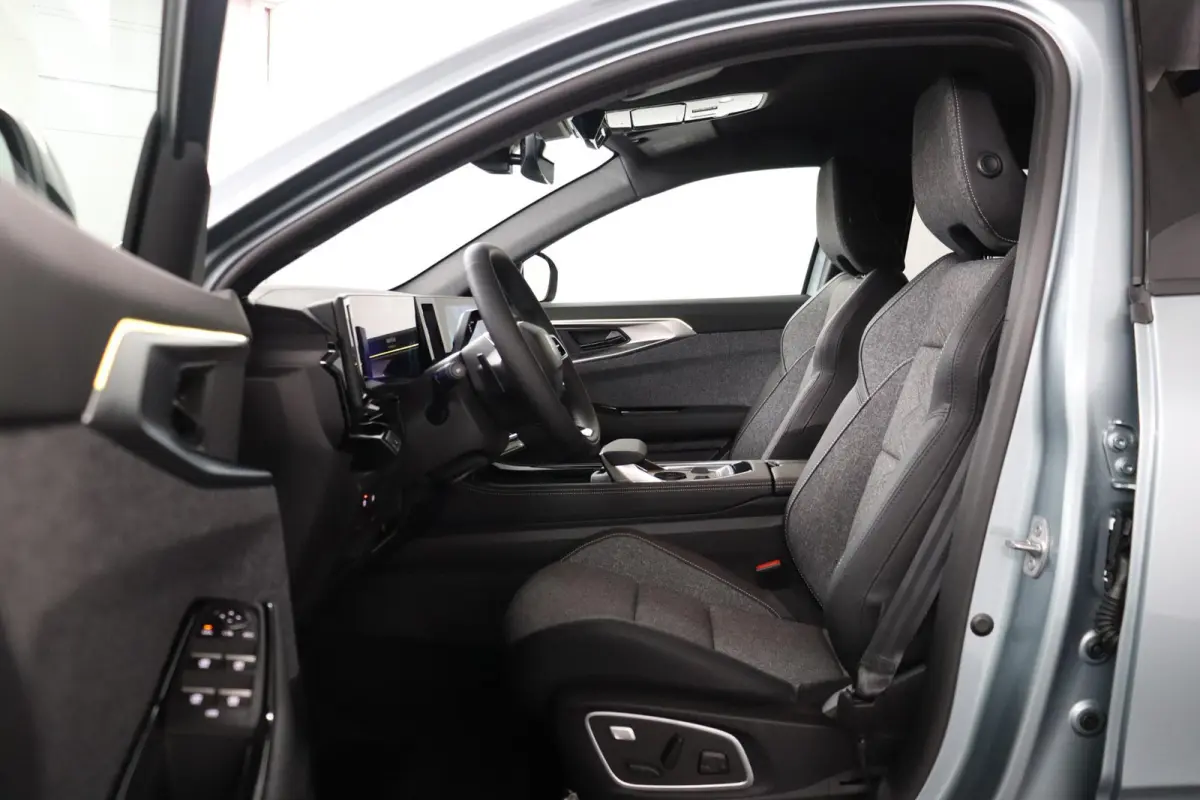 techno full hybrid E-Tech 200 - 5 zitplaatsen | pack privilège |