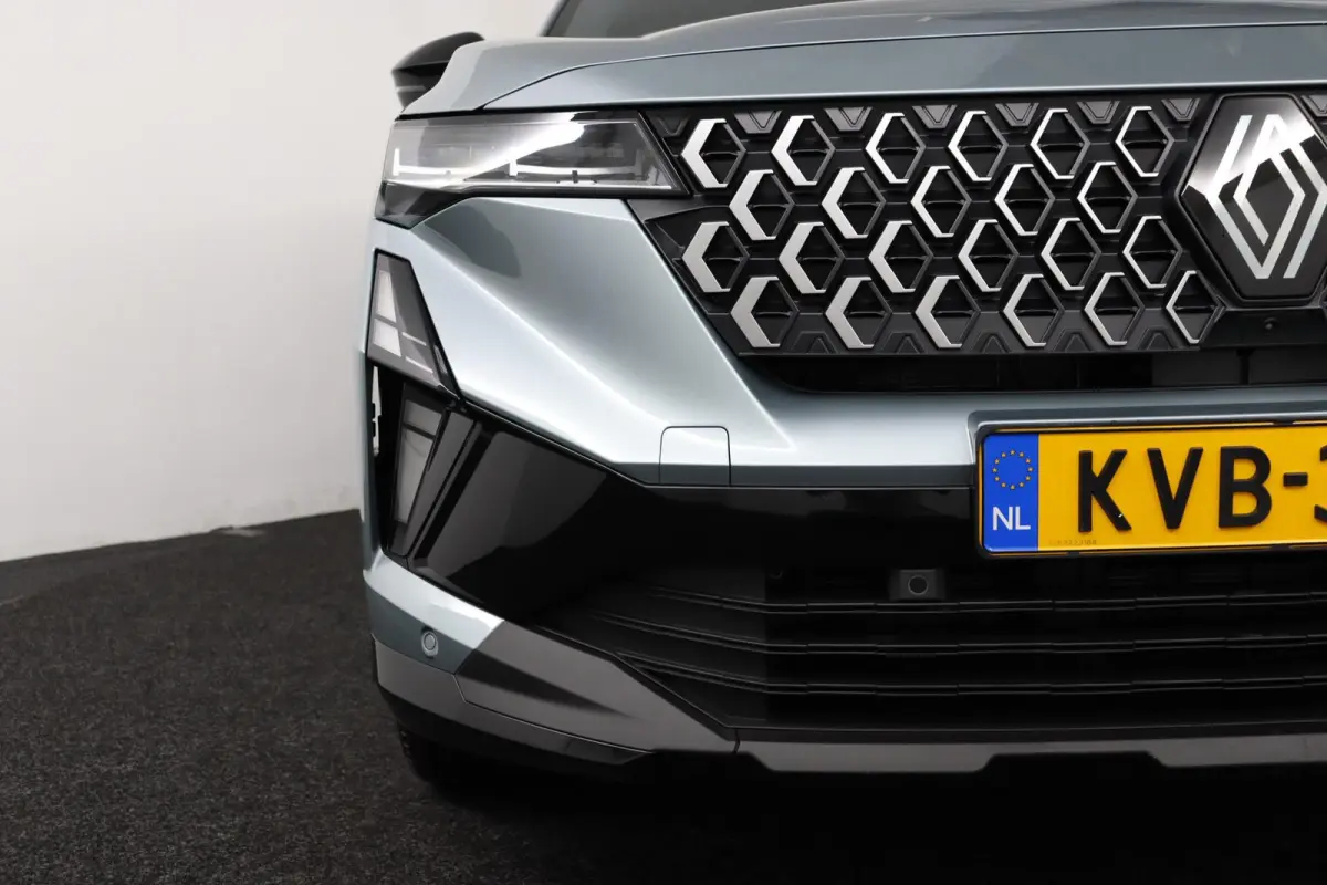 techno full hybrid E-Tech 200 - 5 zitplaatsen | pack privilège |