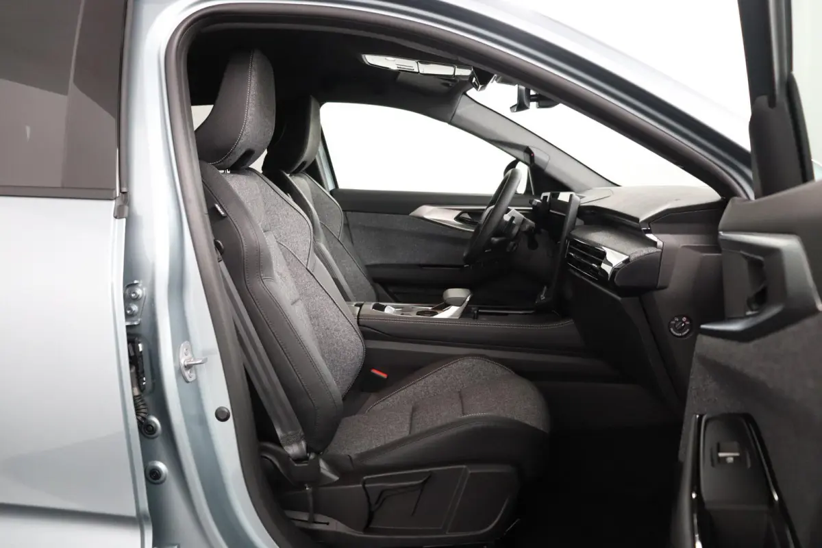 techno full hybrid E-Tech 200 - 5 zitplaatsen | pack privilège |