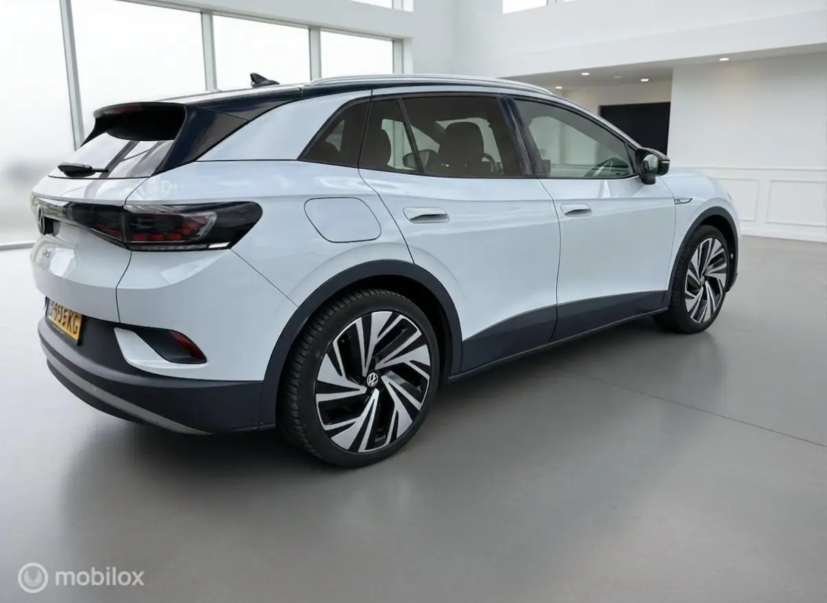 77 kWh | SOH 90% MOBA | Warmtepomp | 360 camera | Panorama | Massage | HUD AR