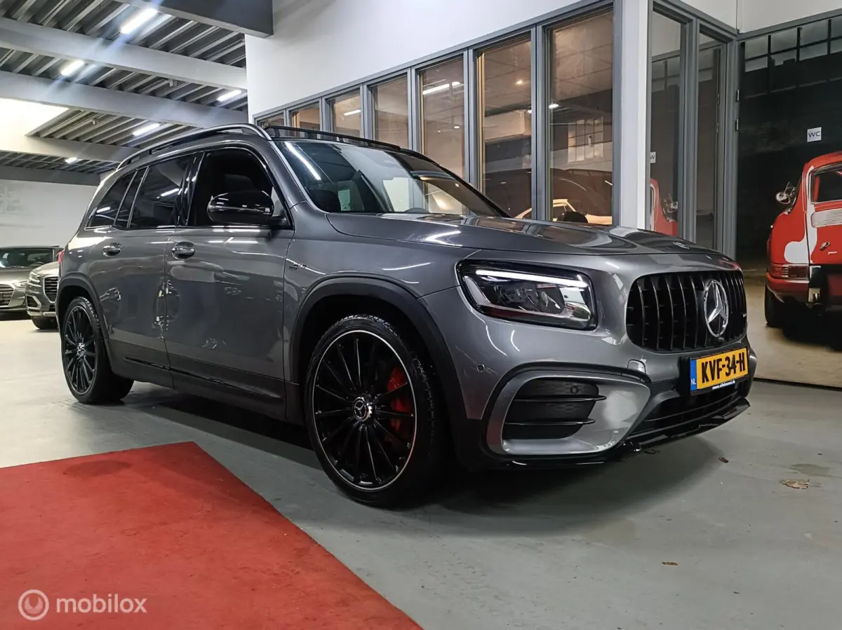 AMG 35 4MATIC 2025 PANORAMA WIDESCREEN SFEERVER. CARPLAY LED LEER ELEK TREKHAAK