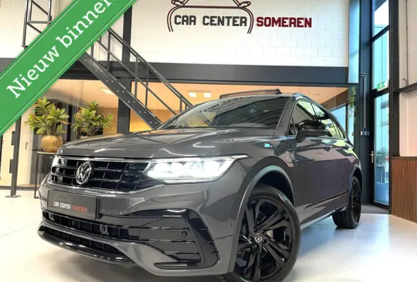 1.4 TSI eHybrid R-Line Black Style/ Cam/ Pano/ IQ LED/ 19''LMV