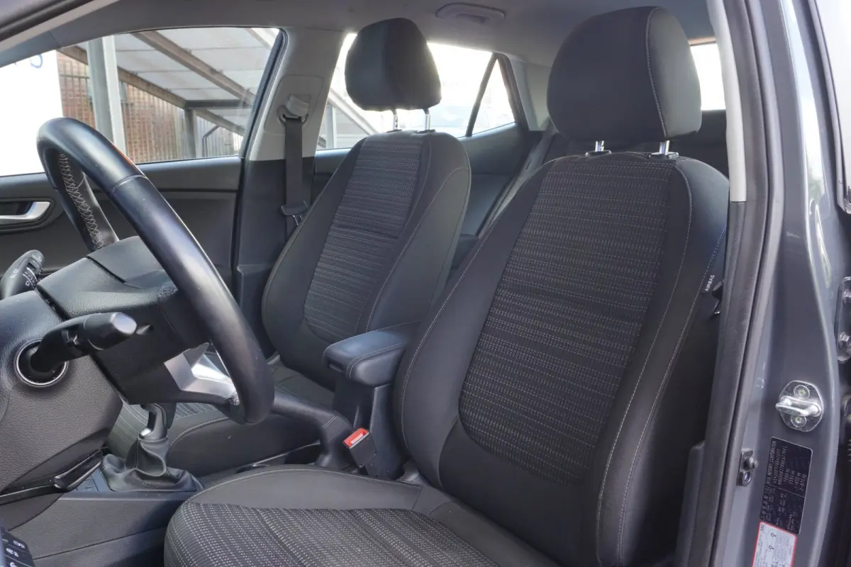 1.0 T-GDi MHEV DynamicLine / Camera / Cruise / Carplay / = TOP KLEUR !!