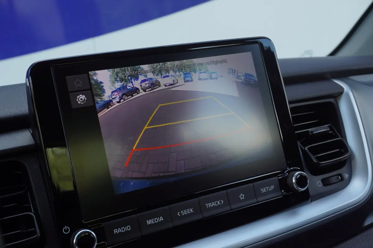 1.0 T-GDi MHEV DynamicLine / Camera / Cruise / Carplay / = TOP KLEUR !!