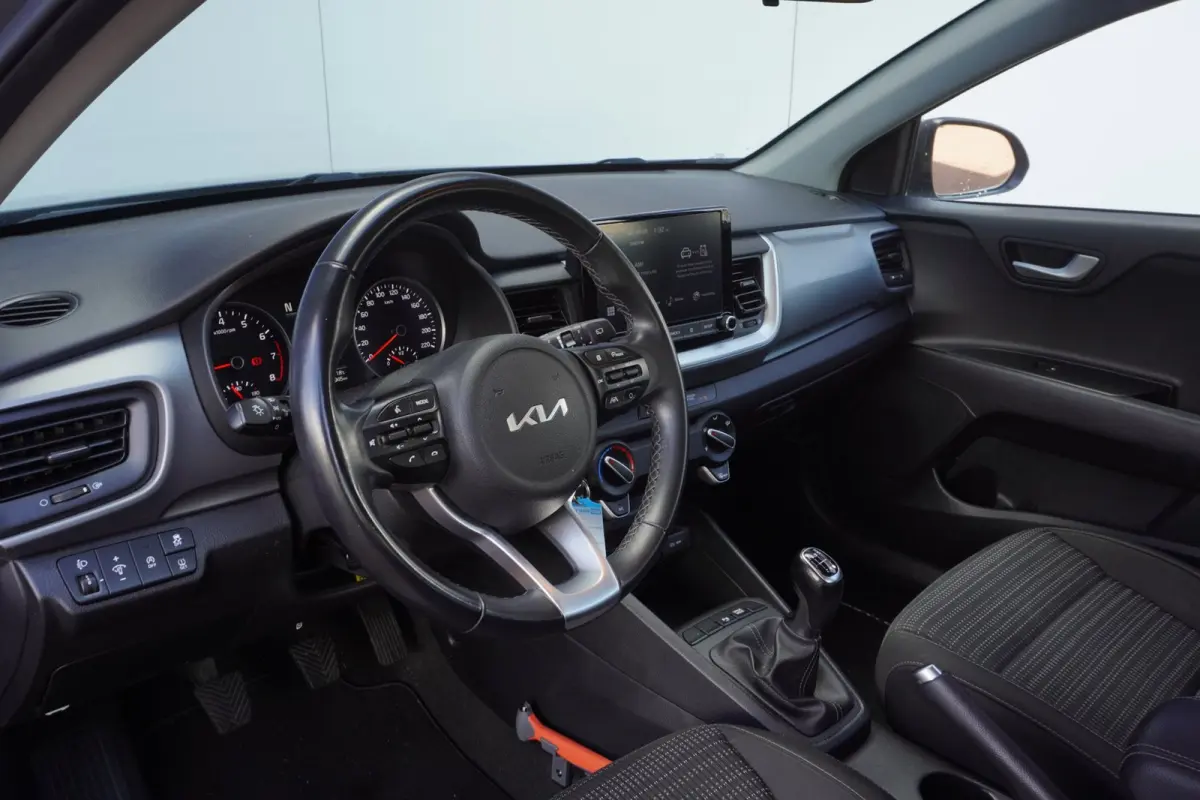 1.0 T-GDi MHEV DynamicLine / Camera / Cruise / Carplay / = TOP KLEUR !!