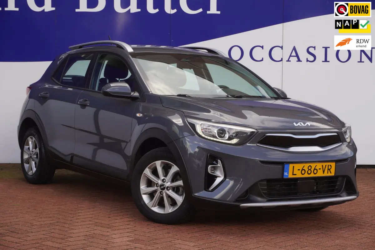 1.0 T-GDi MHEV DynamicLine / Camera / Cruise / Carplay / = TOP KLEUR !!
