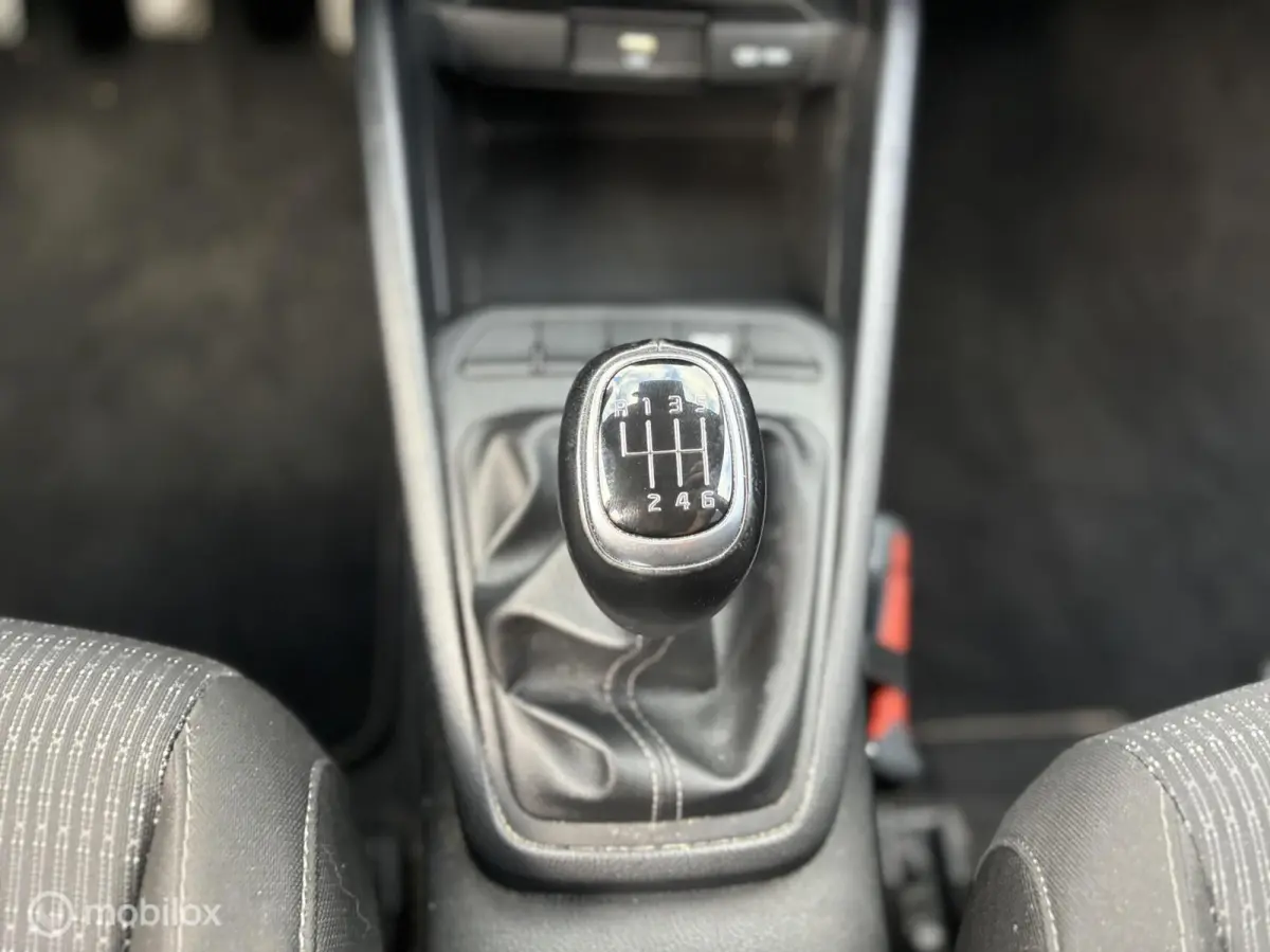 1.0 T-GDi MHEV DynamicLine | Trekhaak | Camera | CarPlay | NL Auto | Incl. BTW