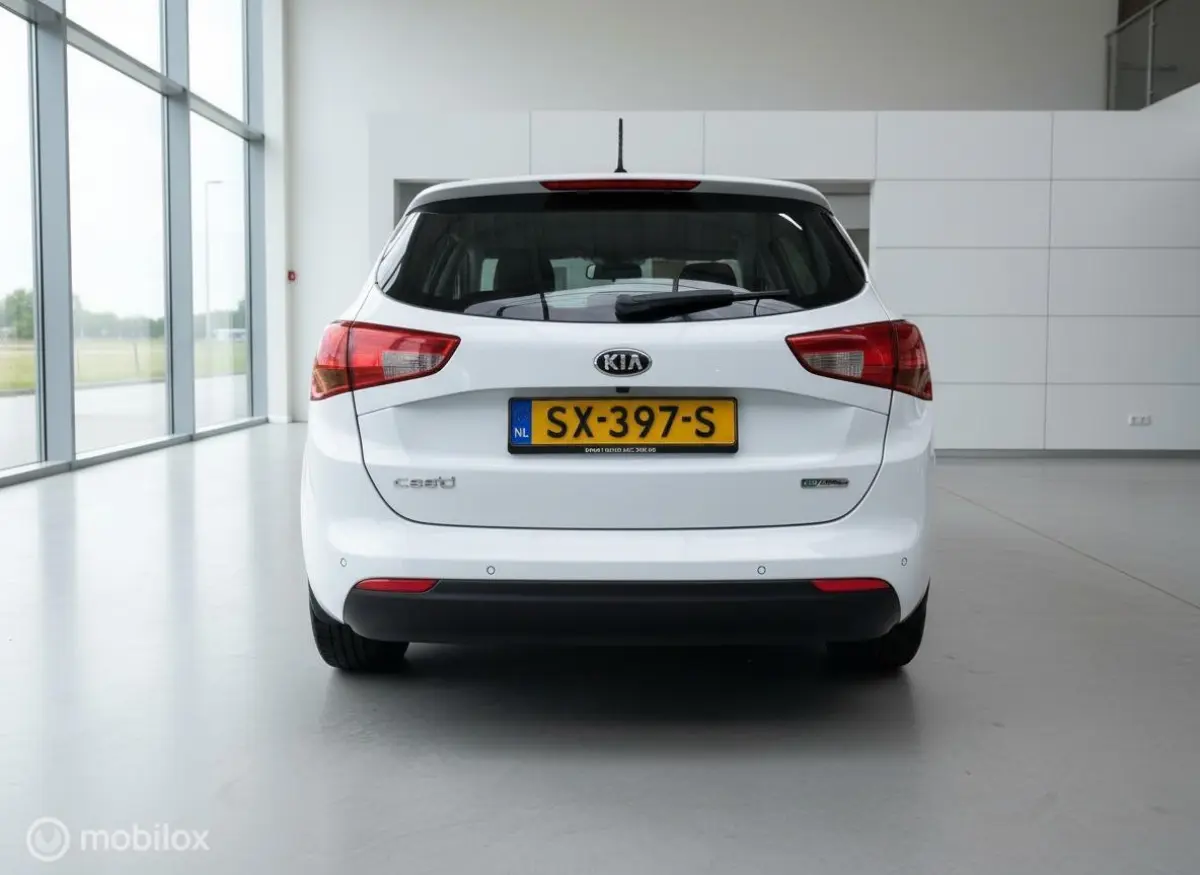 cee'd 1.0 T-GDi Design Edition | 162.881 km | Camera