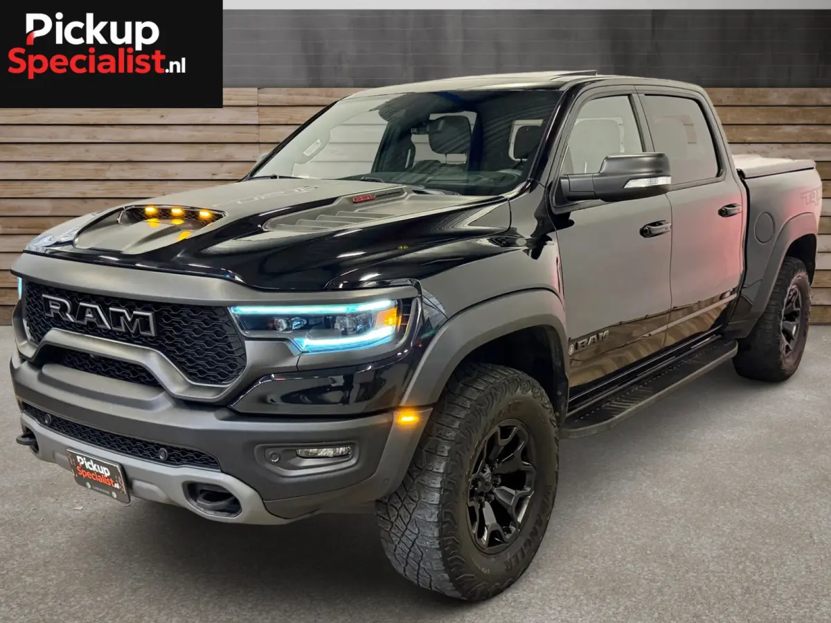 1500 6.2 V8 4x4 Crew Cab TRX , DIKSTE NL , PERFECT ONDERHOUDEN , 711 PK!
