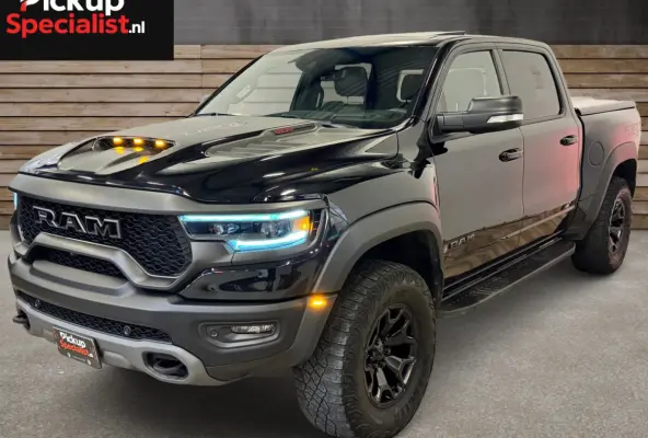 1500 6.2 V8 4x4 Crew Cab TRX , DIKSTE NL , PERFECT ONDERHOUDEN , 711 PK!