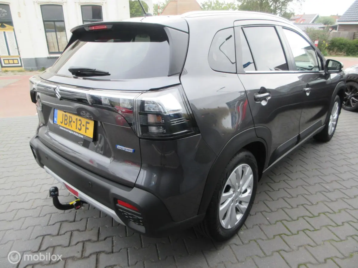 1.4 Boosterjet Select Smart Hybrid 9500km! Unieke kans!
