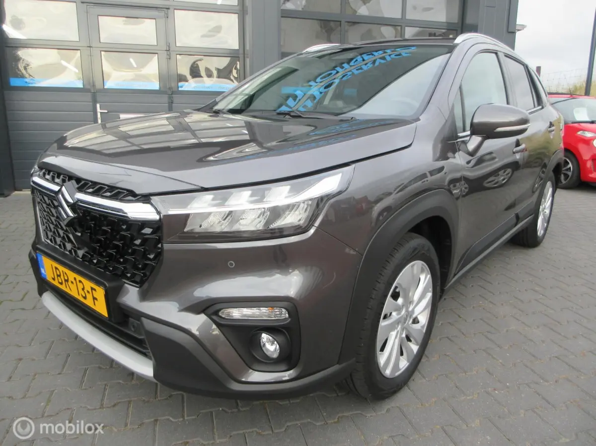 1.4 Boosterjet Select Smart Hybrid 9500km! Unieke kans!