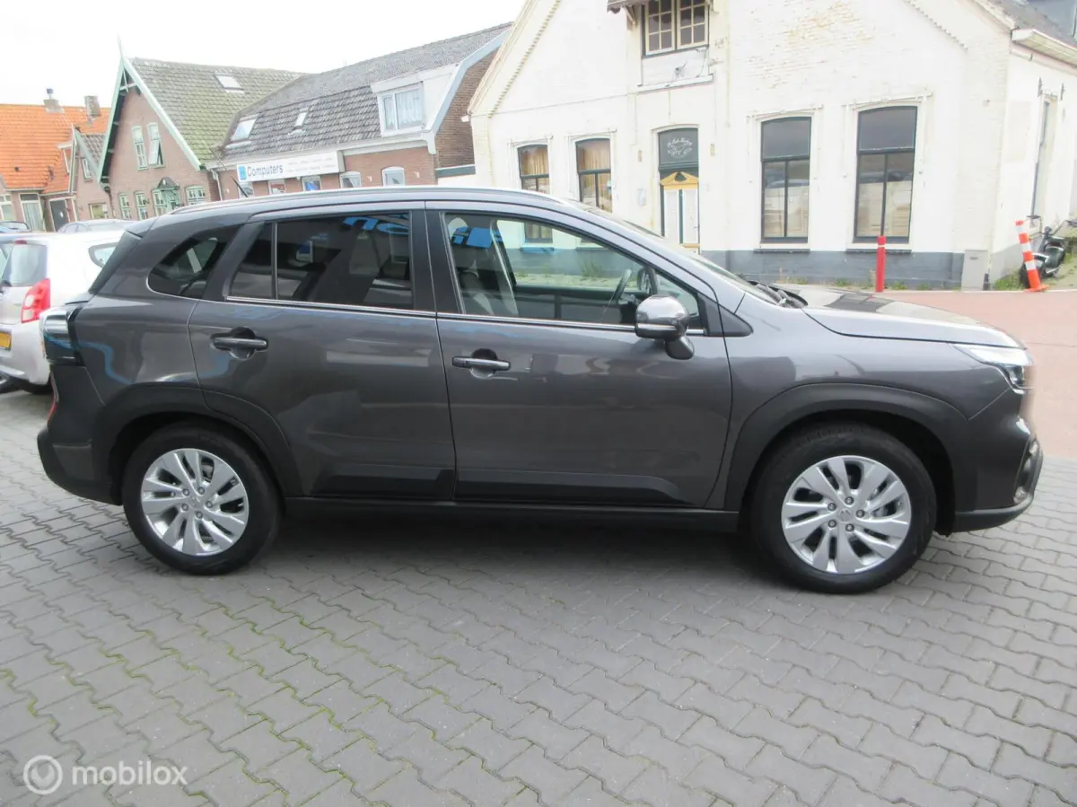 1.4 Boosterjet Select Smart Hybrid 9500km! Unieke kans!