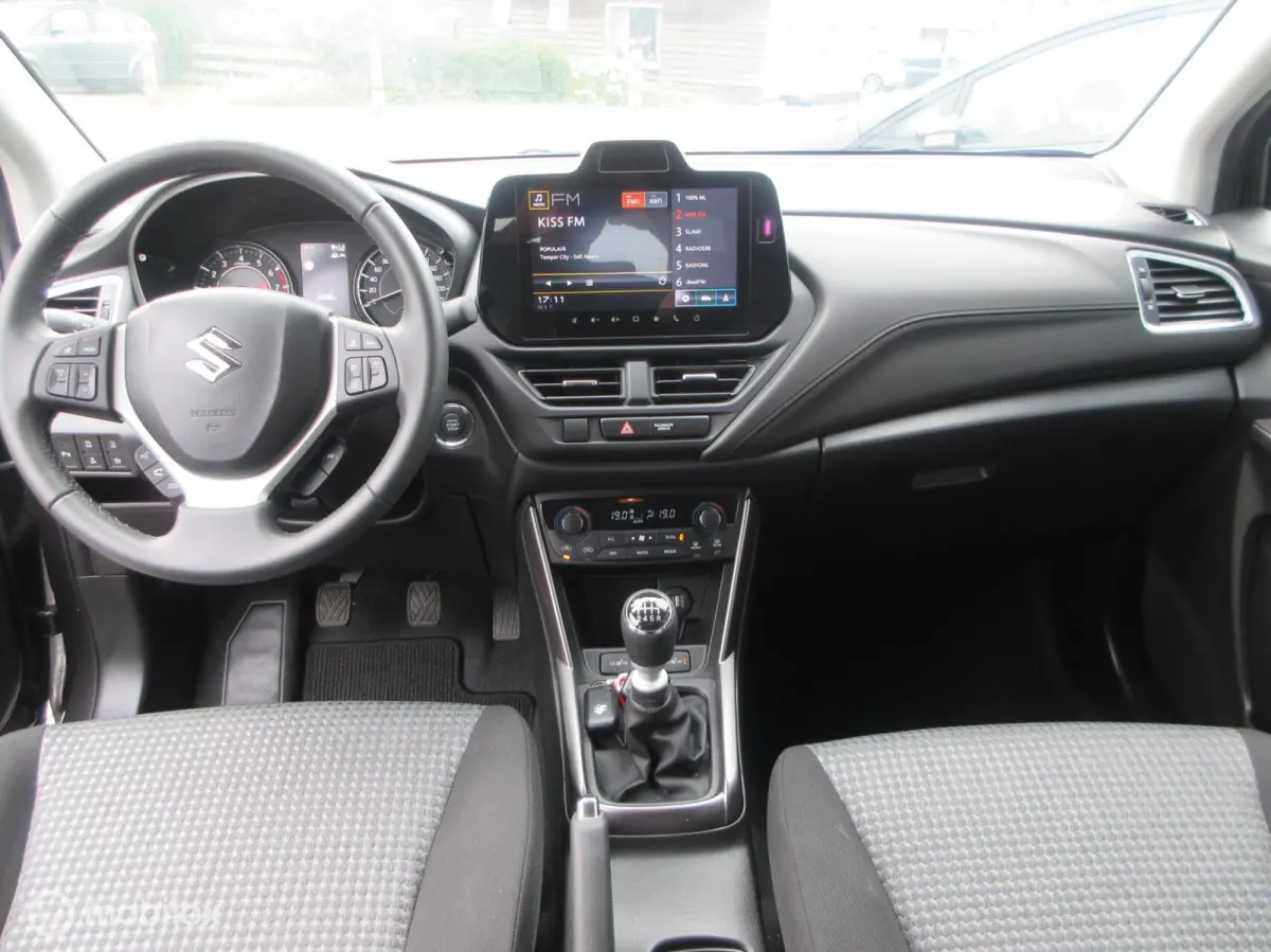 1.4 Boosterjet Select Smart Hybrid 9500km! Unieke kans!