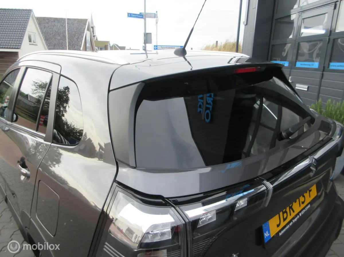 1.4 Boosterjet Select Smart Hybrid 9500km! Unieke kans!