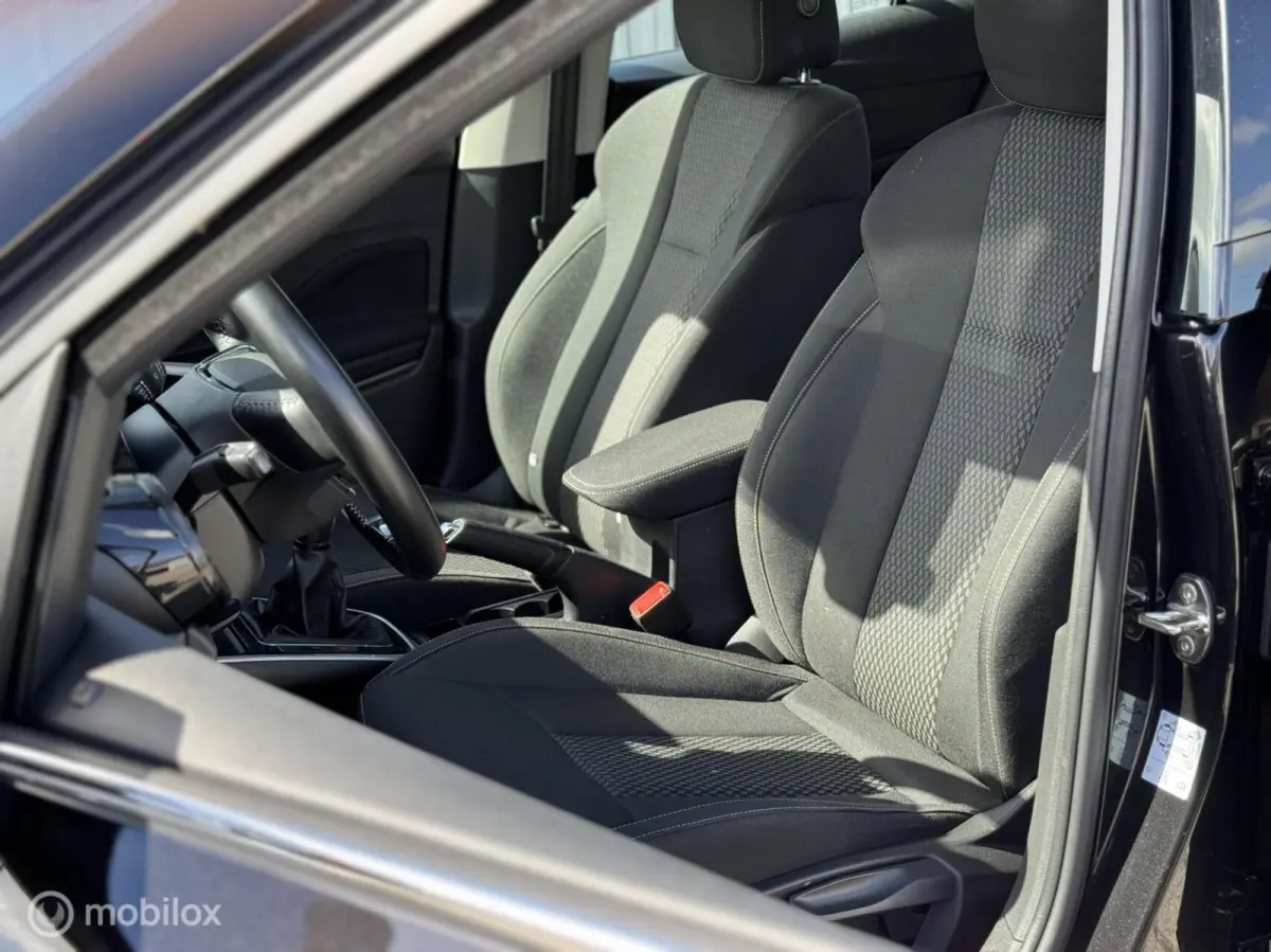 1.0 TSI Business Edition NW model stoelverwarming