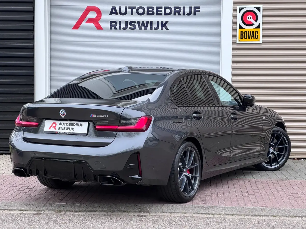 M340i xDrive M seats/H&K/360/HuD/Carbon