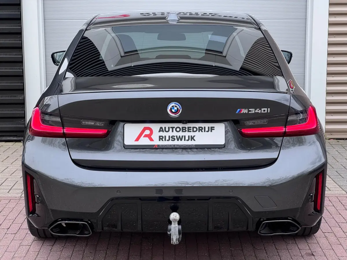 M340i xDrive M seats/H&K/360/HuD/Carbon