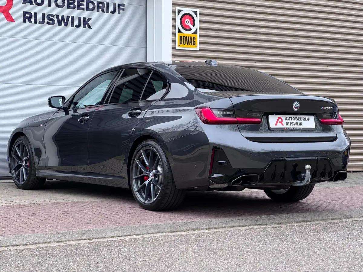 M340i xDrive M seats/H&K/360/HuD/Carbon