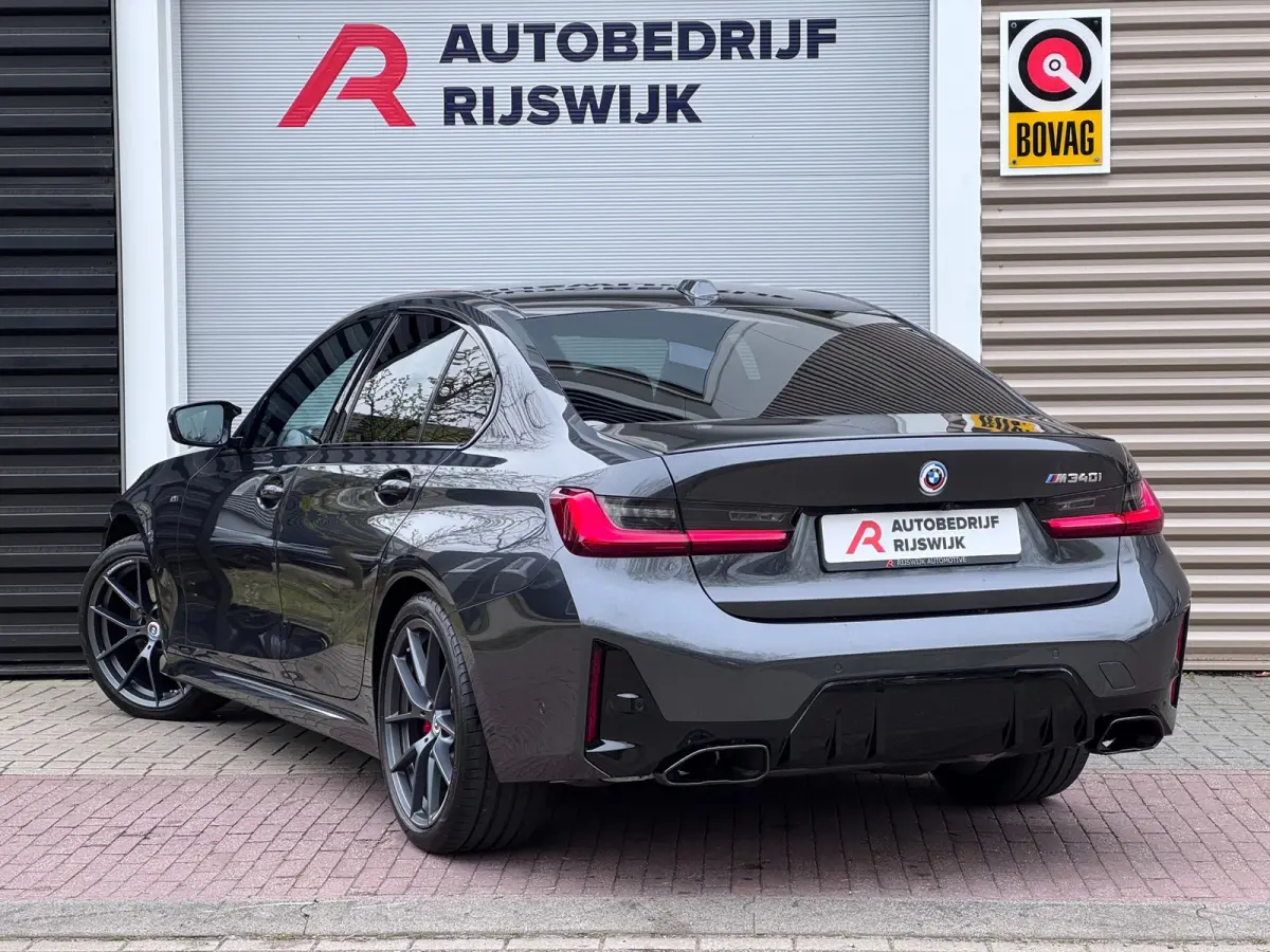 M340i xDrive M seats/H&K/360/HuD/Carbon