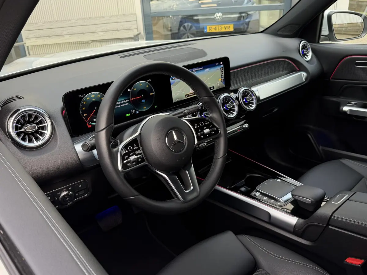 250 Business Line 67 kWh | NL-Auto/Carplay/Privacy Glass/Stoelverw.