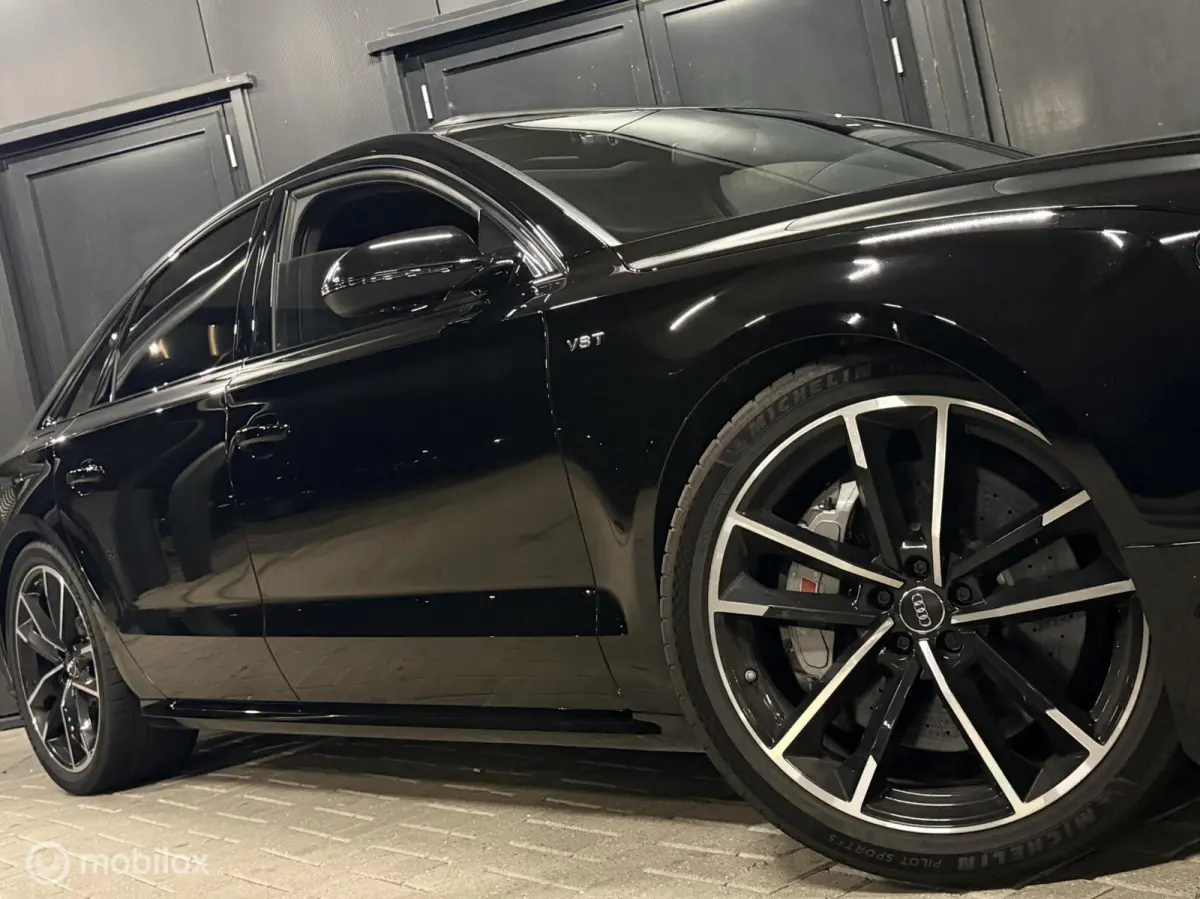 4.0 TFSI S8 plus quattro Pro Line+ keramisch/carplay