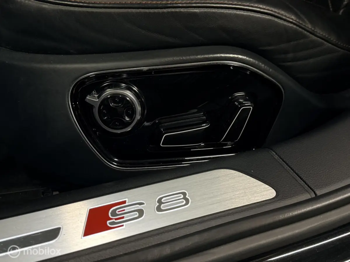 4.0 TFSI S8 plus quattro Pro Line+ keramisch/carplay