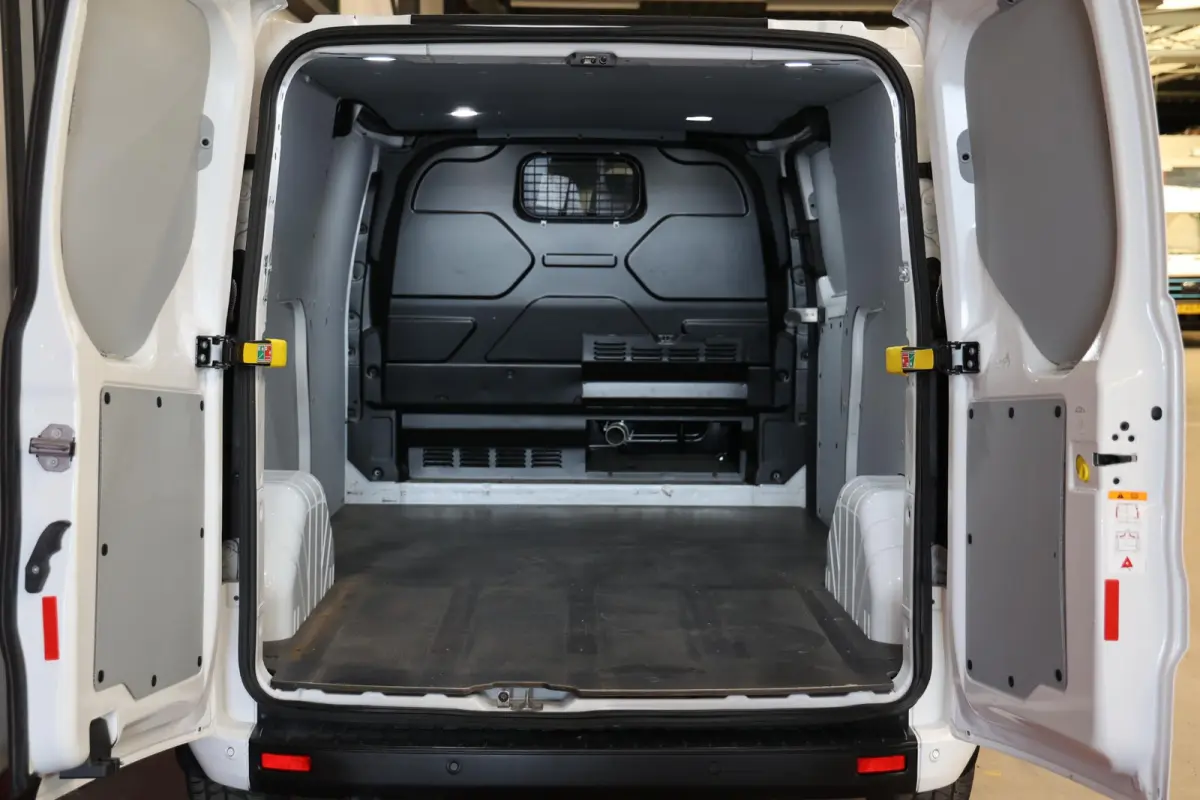 2.0 TDCI L2H1 AUTOMAAT