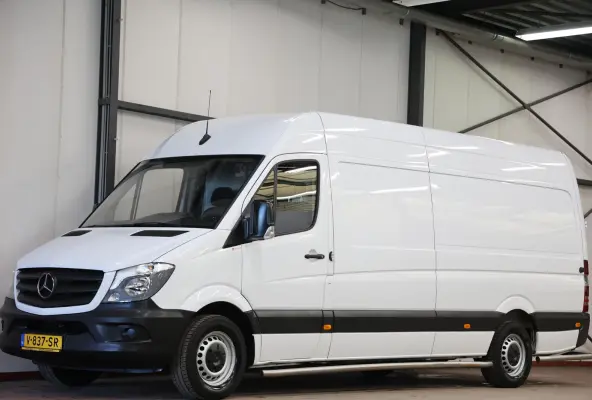 311 2.2 CDI AUTOMAAT L3H2 POST NL EURO 6