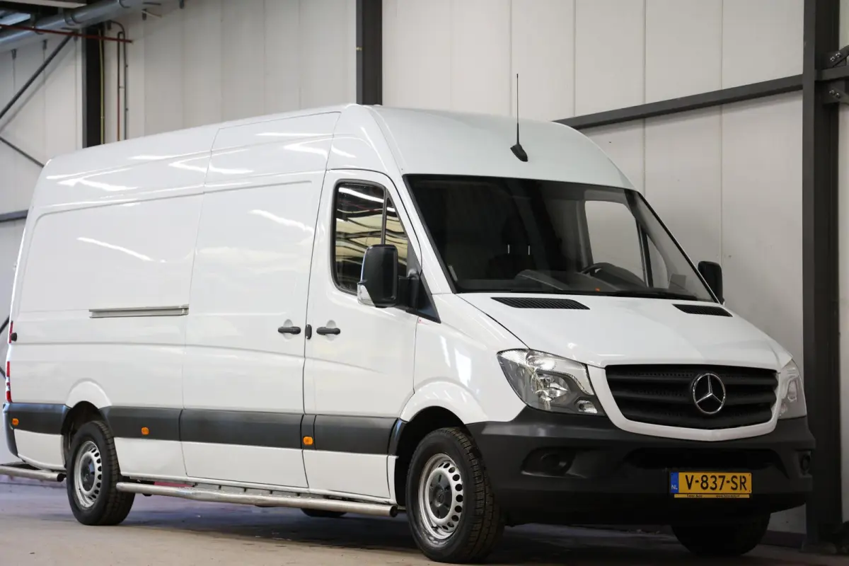 311 2.2 CDI AUTOMAAT L3H2 POST NL EURO 6