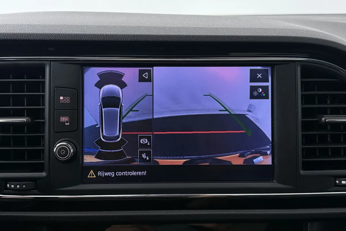 1.5 TSI FR Ultimate Edition Black (PANORAMADAK, STOELVERWARMING, TREKHAAK AF, BEATS AUDIO, DIGITALE COCKPIT)