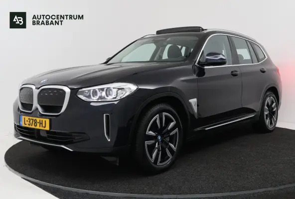 Executive 80 kWh (SOH 98%, PANORAMADAK, STOELVERWARMING, ELEKTR STOELEN, CAMERA)