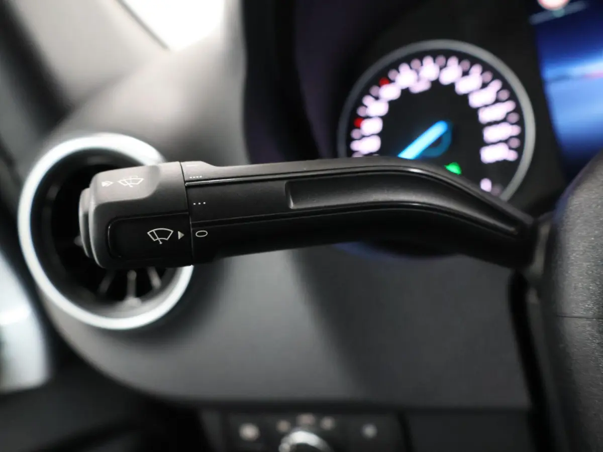 314 L2 Pro 81kWh 100% elektrisch | 2000kg Trekhaak | 115Kw/u DC Snelladen | Smartphone integratie pakket | Carplay | Camera | Comfort bestuurdersstoel |