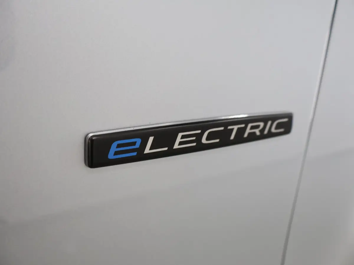 314 L2 Pro 81kWh 100% elektrisch | 2000kg Trekhaak | 115Kw/u DC Snelladen | Smartphone integratie pakket | Carplay | Camera | Comfort bestuurdersstoel |