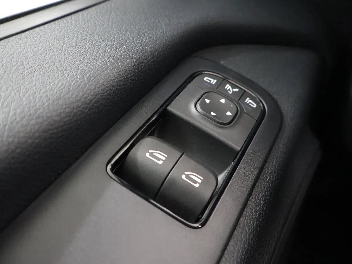 314 L2 Pro 81kWh 100% elektrisch | 2000kg Trekhaak | 115Kw/u DC Snelladen | Smartphone integratie pakket | Carplay | Camera | Comfort bestuurdersstoel |