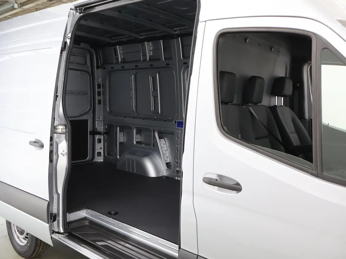 314 L2 Pro 81kWh 100% elektrisch | 2000kg Trekhaak | 115Kw/u DC Snelladen | Smartphone integratie pakket | Carplay | Camera | Comfort bestuurdersstoel |