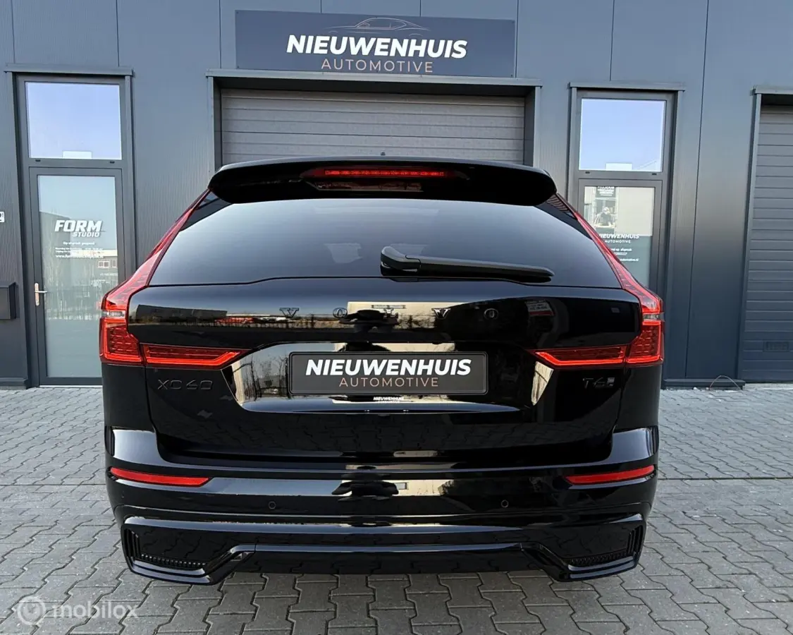 T8 Plus Black Edition PANO l HEADUP l LUCHT