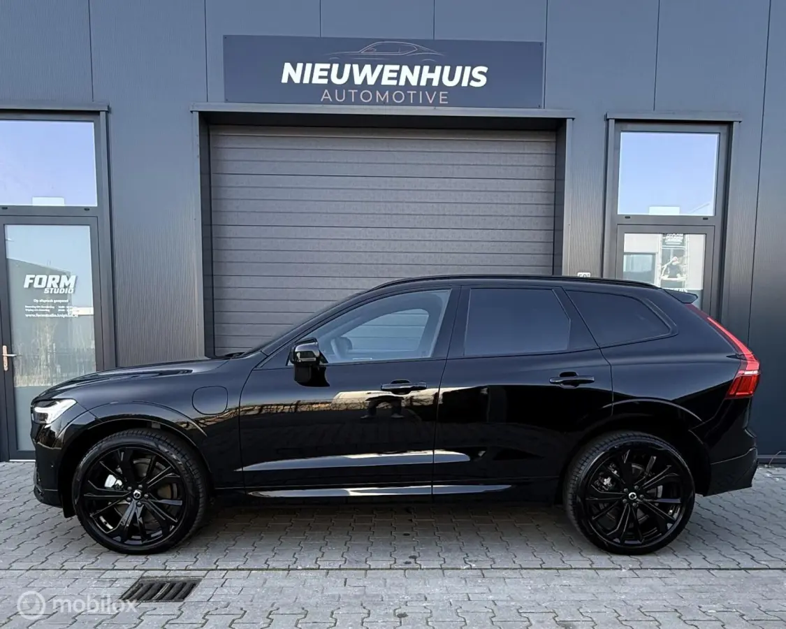 T8 Plus Black Edition PANO l HEADUP l LUCHT