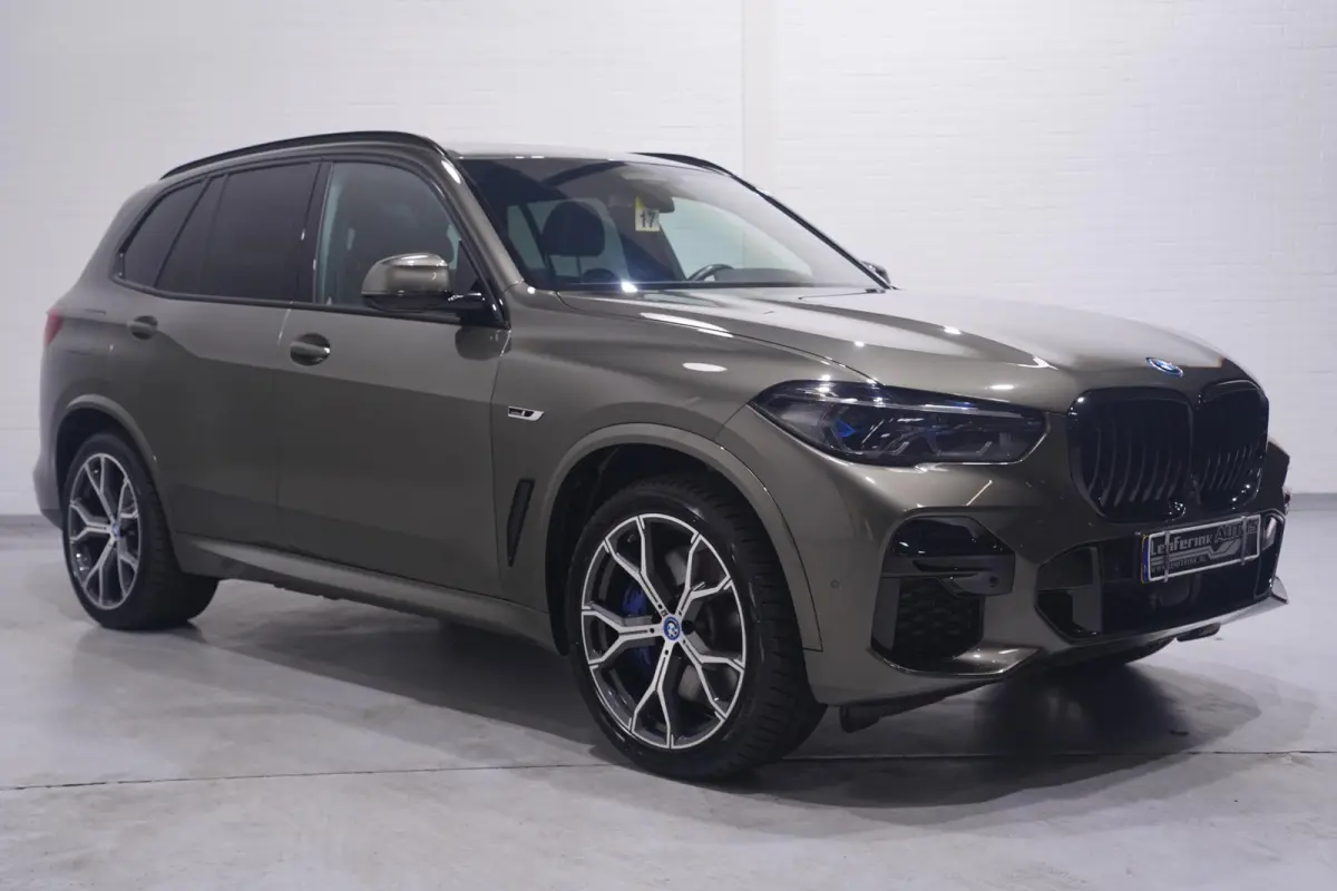 xDrive45e High Executive SOH 95% M-sport Panorama dak Luchtvering Comfort acces Head-up display 360 graden camera Elekt. trekhaak Driving assistent plus Voorstoelen elektrische verstelbaar e