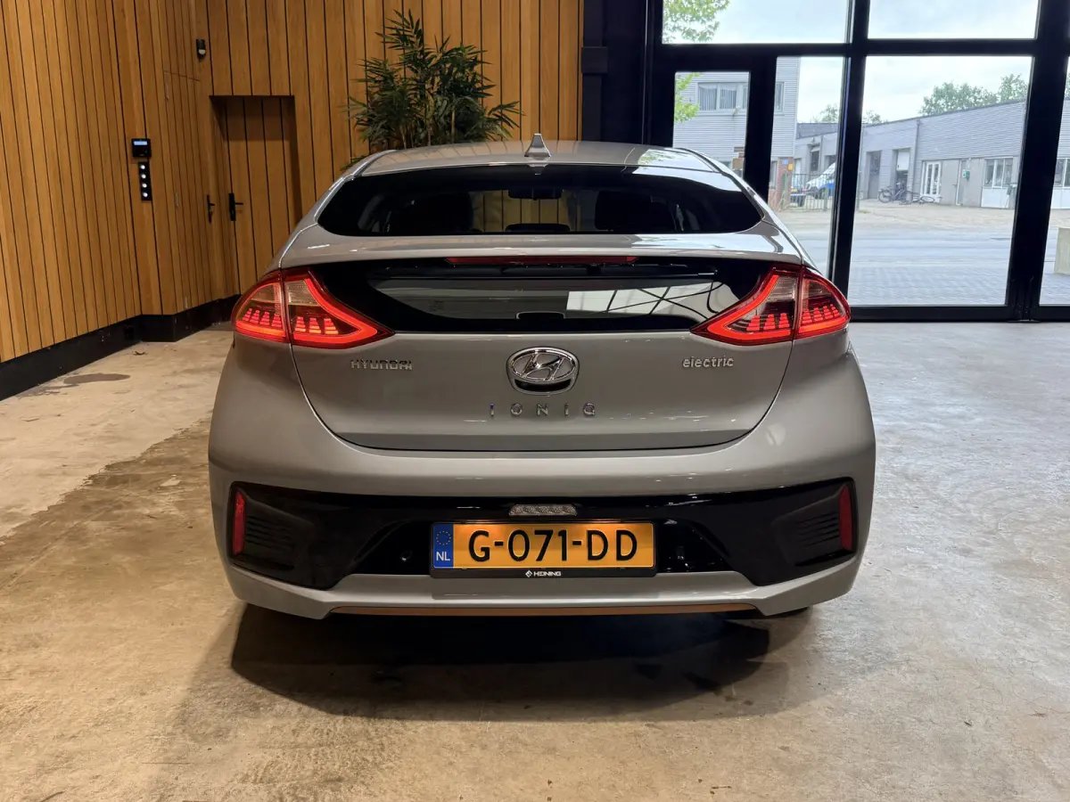 Comfort EV Camera. Navi. Apple-carplay. Baterrij 100%