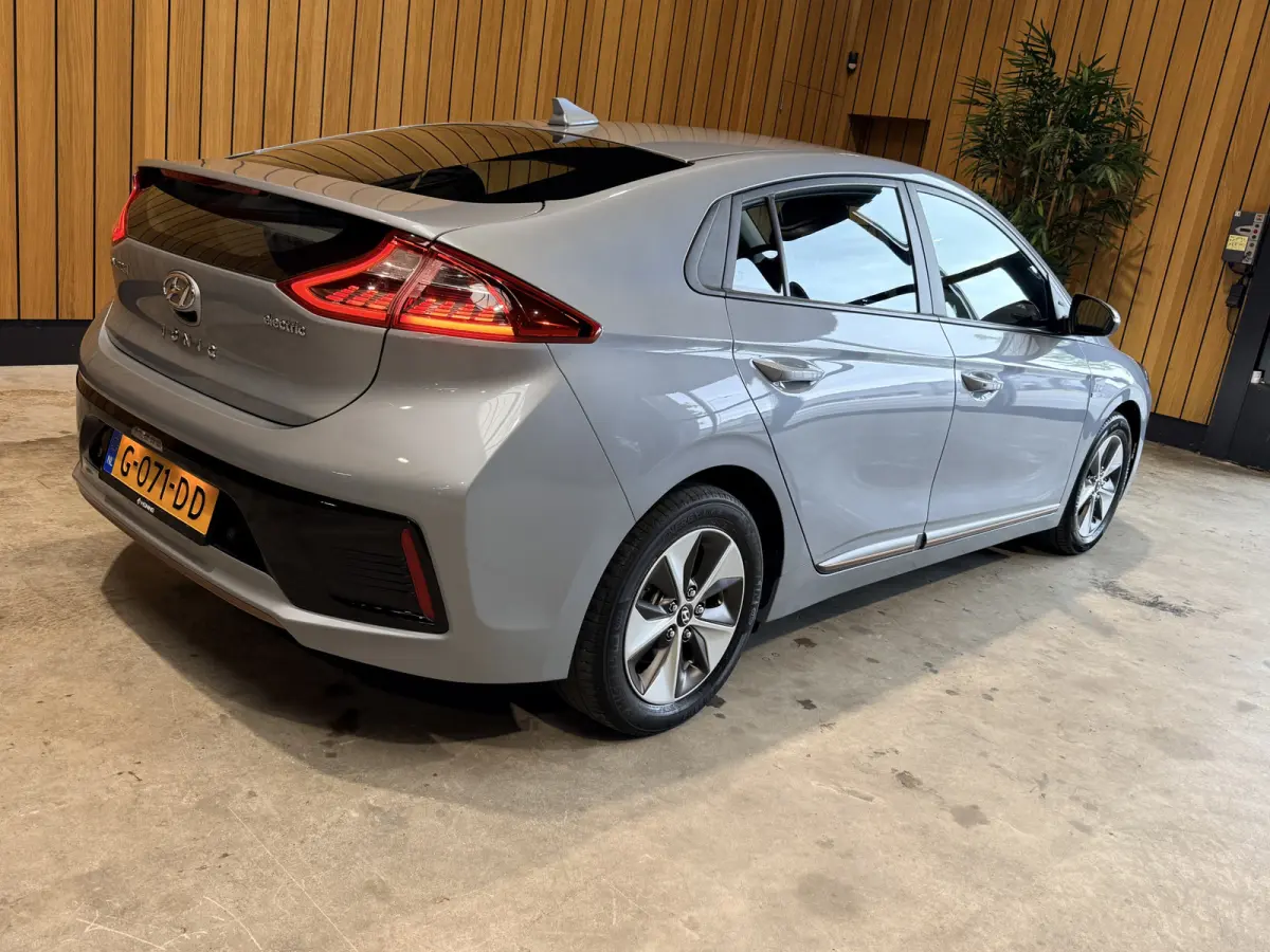 Comfort EV Camera. Navi. Apple-carplay. Baterrij 100%