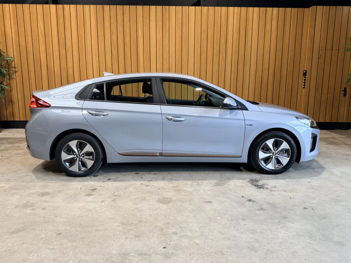 Comfort EV Camera. Navi. Apple-carplay. Baterrij 100%